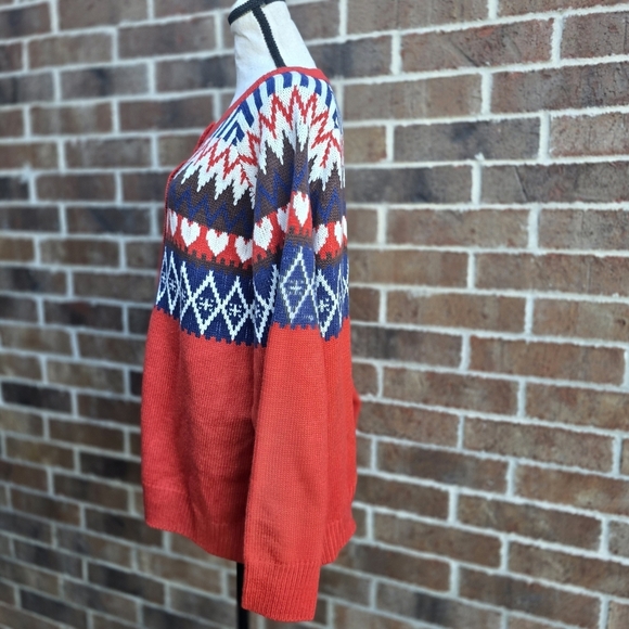 Red and Blue Patterned Cardigan - Picture 5 of 9